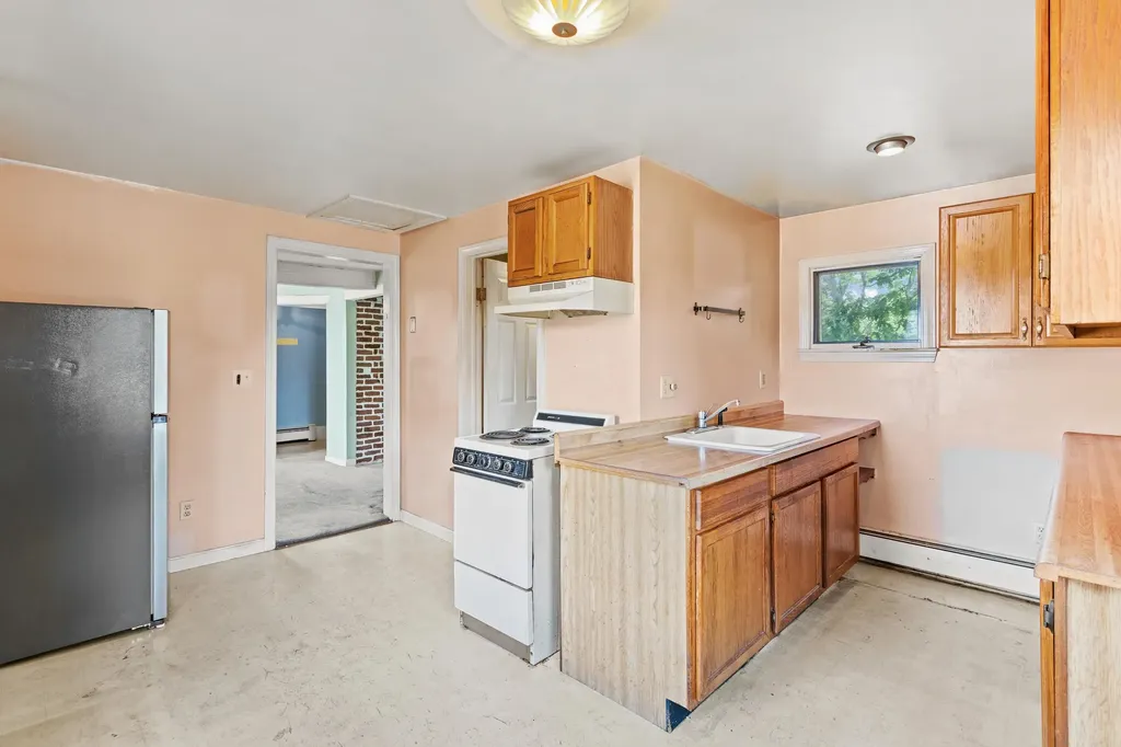 46 Porter Street Manchester NH 03103