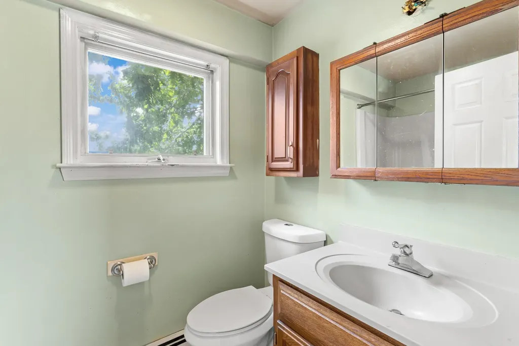 46 Porter Street Manchester NH 03103