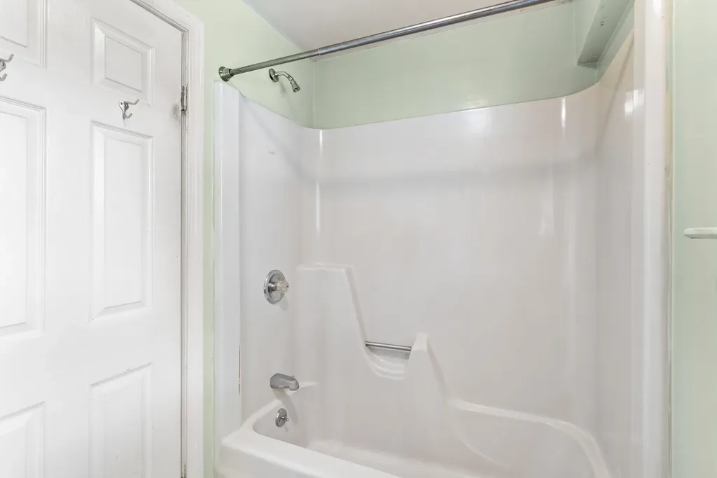 46 Porter Street Manchester NH 03103