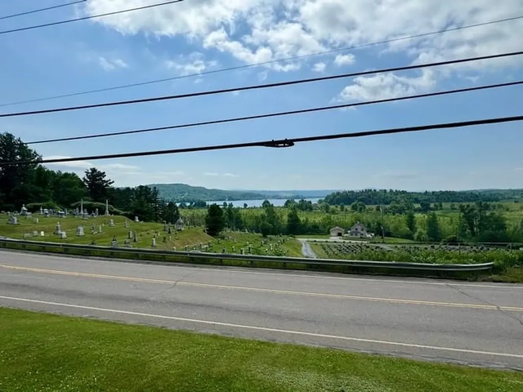 578 Pleasant Street Newport City VT 05855
