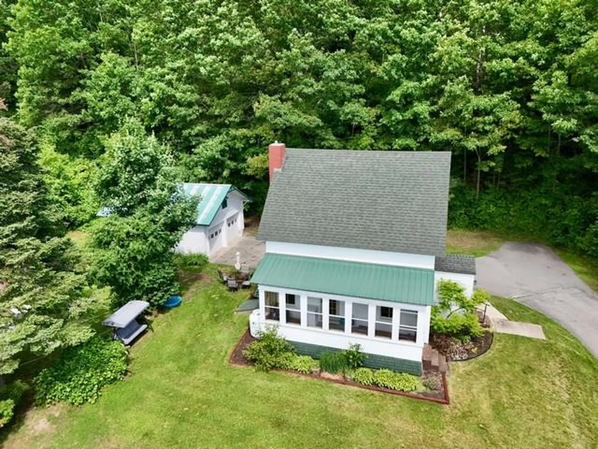 578 Pleasant Street Newport City VT 05855
