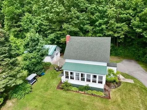 578 Pleasant Street Newport City VT 05855