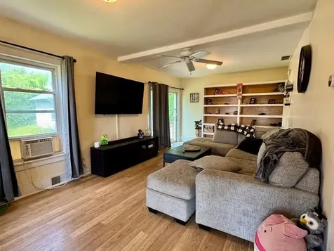 578 Pleasant Street Newport City VT 05855