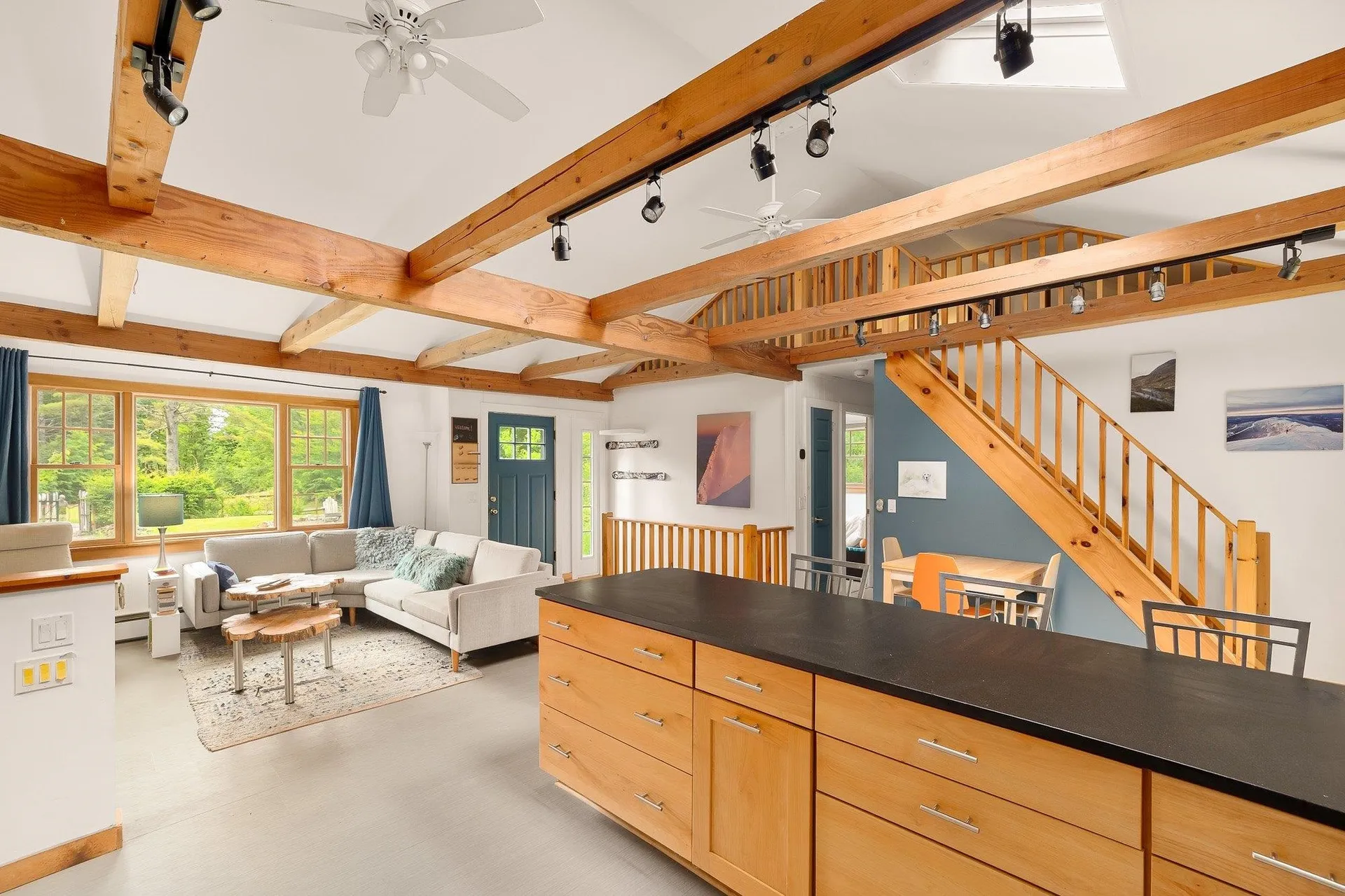 2042 Nebraska Valley Stowe VT 05672