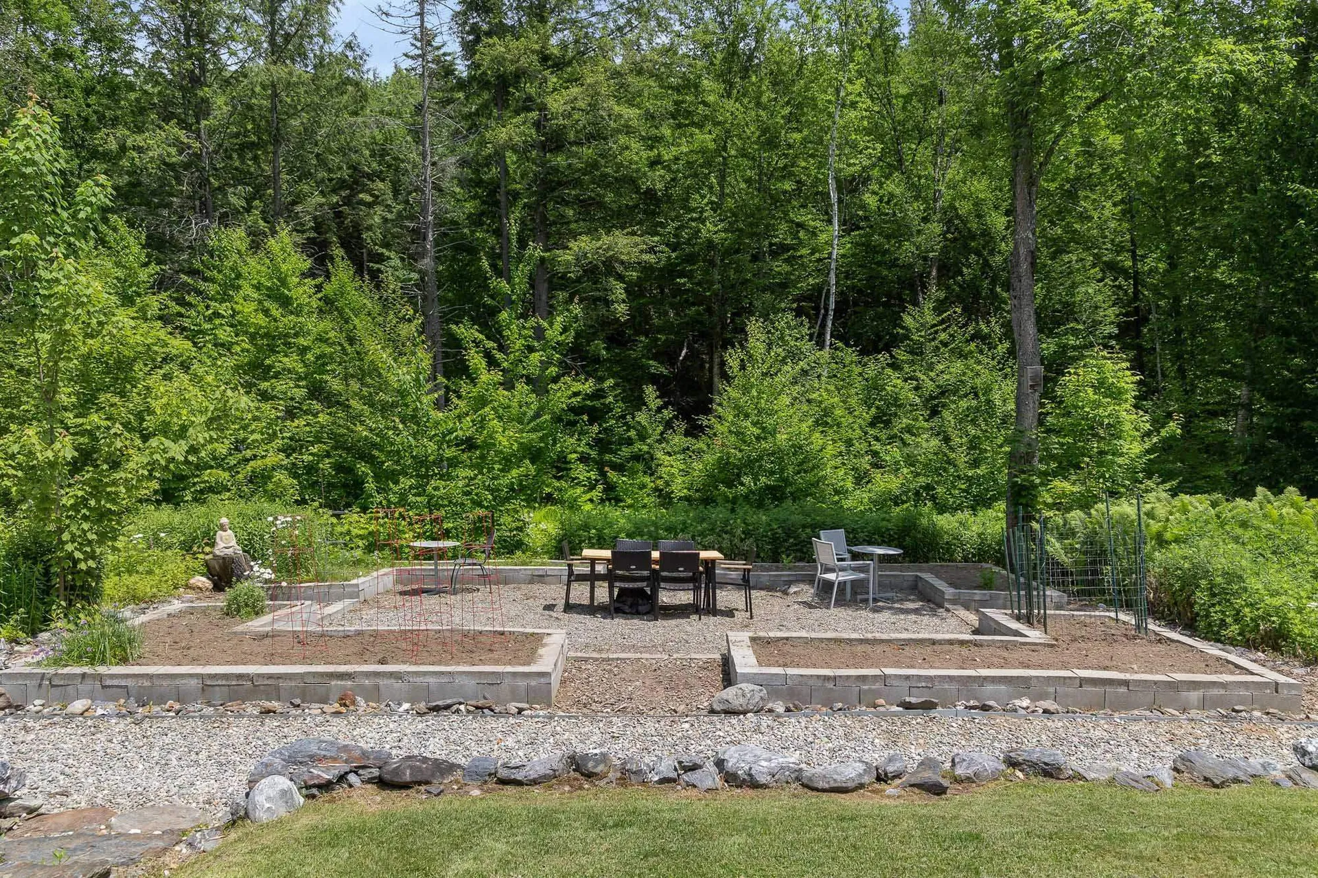 2042 Nebraska Valley Stowe VT 05672