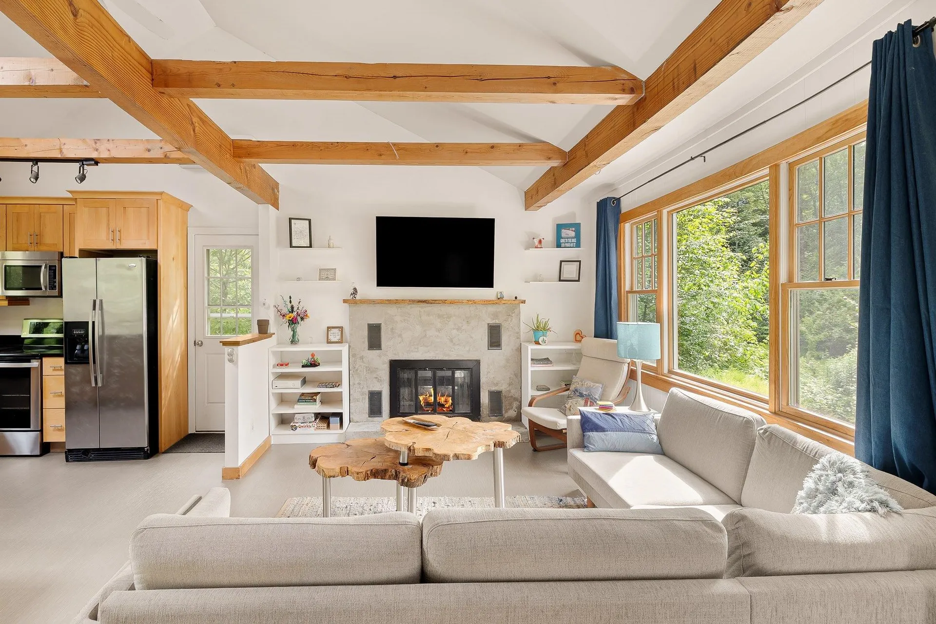 2042 Nebraska Valley Stowe VT 05672