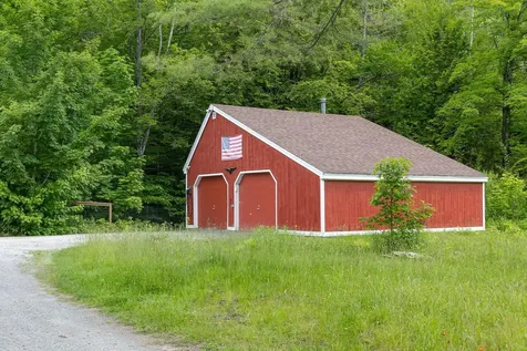 2042 Nebraska Valley Stowe VT 05672