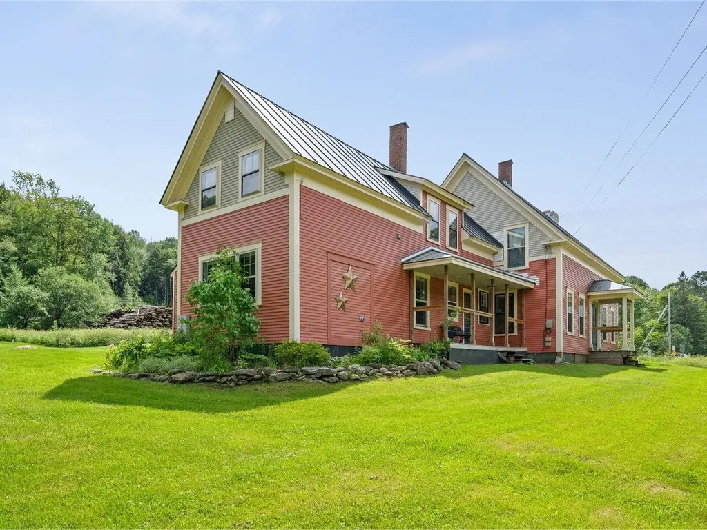 2316 Vt Route 125 Hancock VT 05748