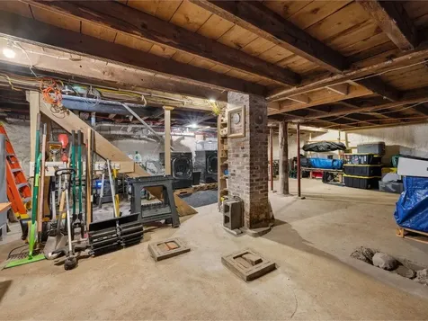 2316 Vt Route 125 Hancock VT 05748