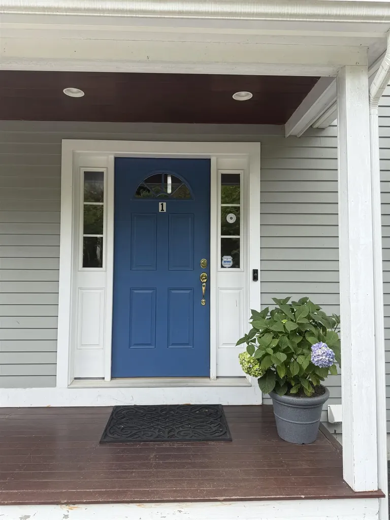 116 Hilliard Road Laconia NH 03246
