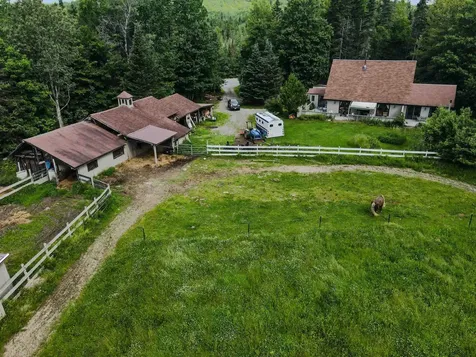 2054 Whitefield Road Bethlehem NH 03574