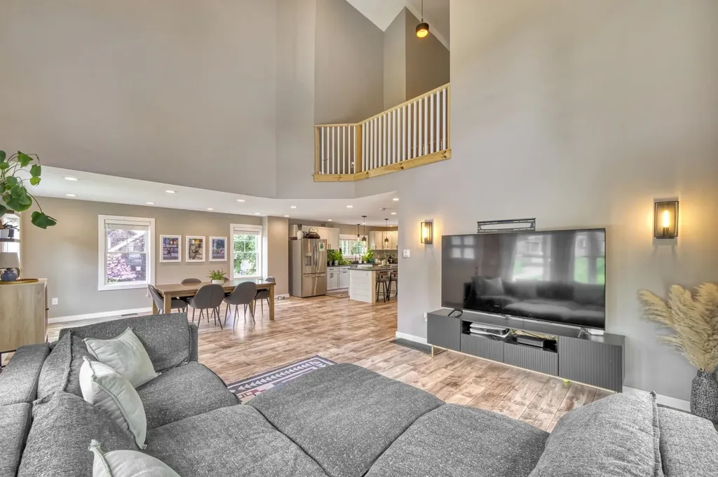 86 Chestnut Street Claremont NH 03743