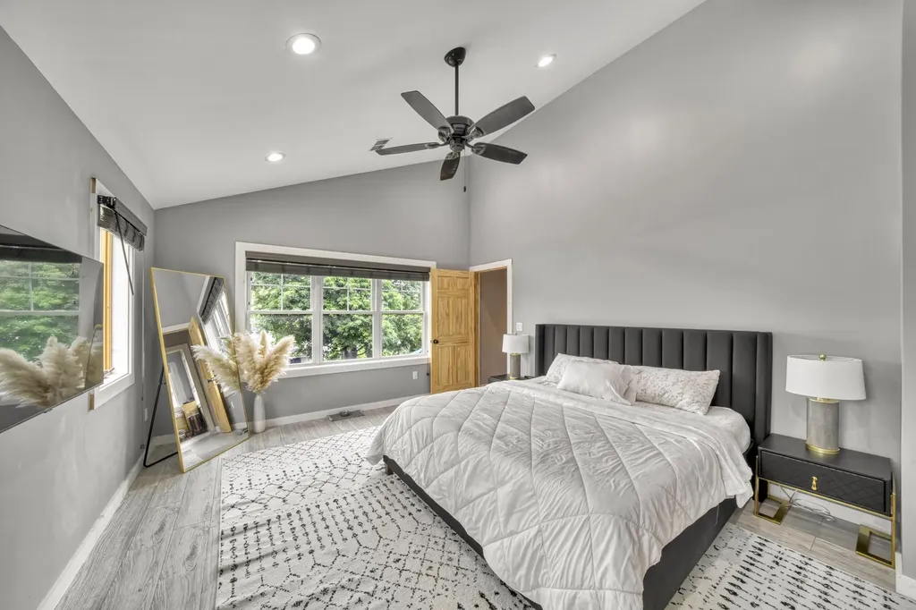 86 Chestnut Street Claremont NH 03743