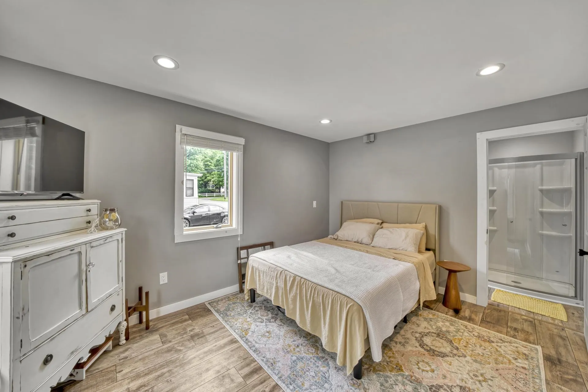 86 Chestnut Street Claremont NH 03743