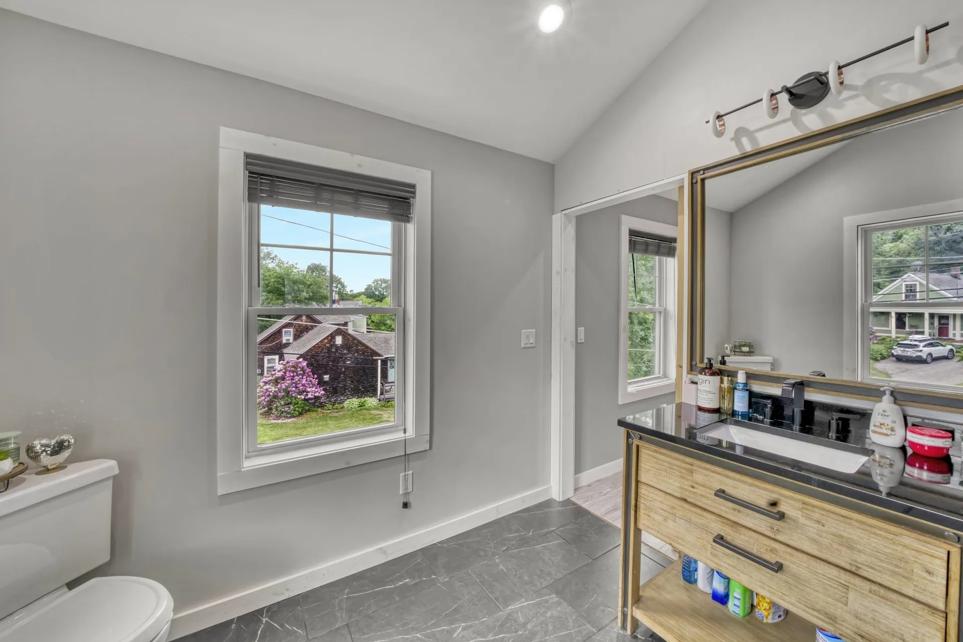 86 Chestnut Street Claremont NH 03743