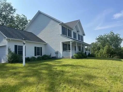 22 Huntington Ridge Road Bedford NH 03110