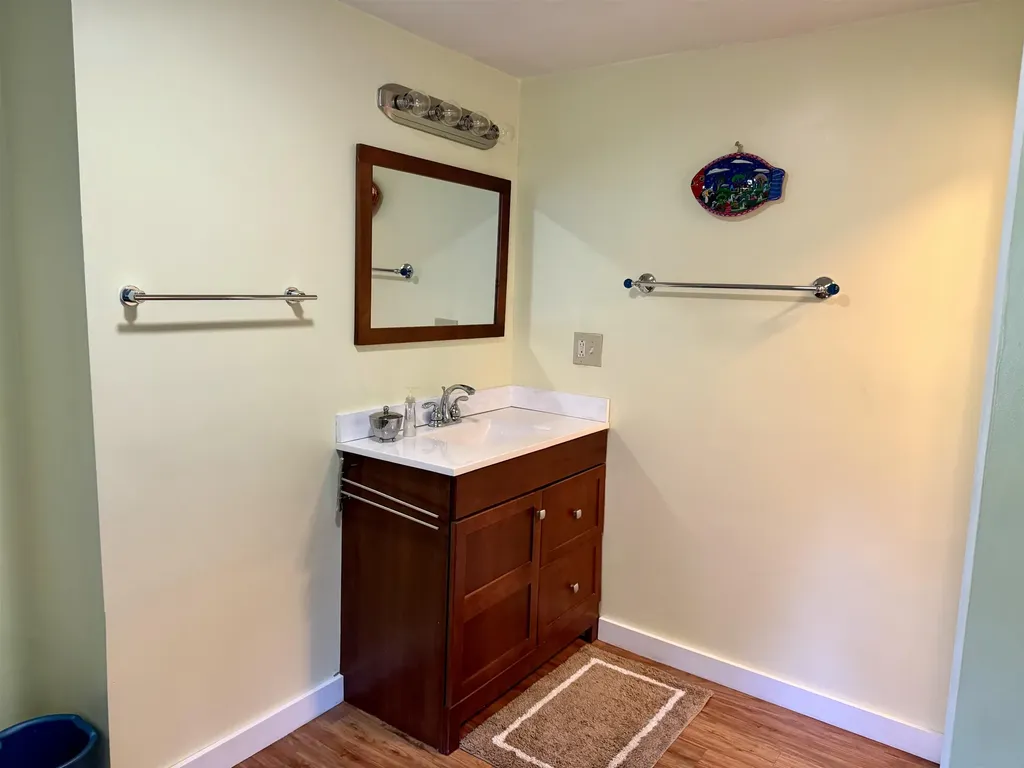 61 Davis Road Cavendish VT 05153