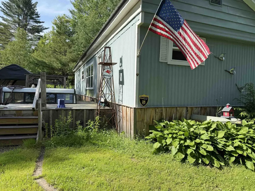 61 Davis Road Cavendish VT 05153