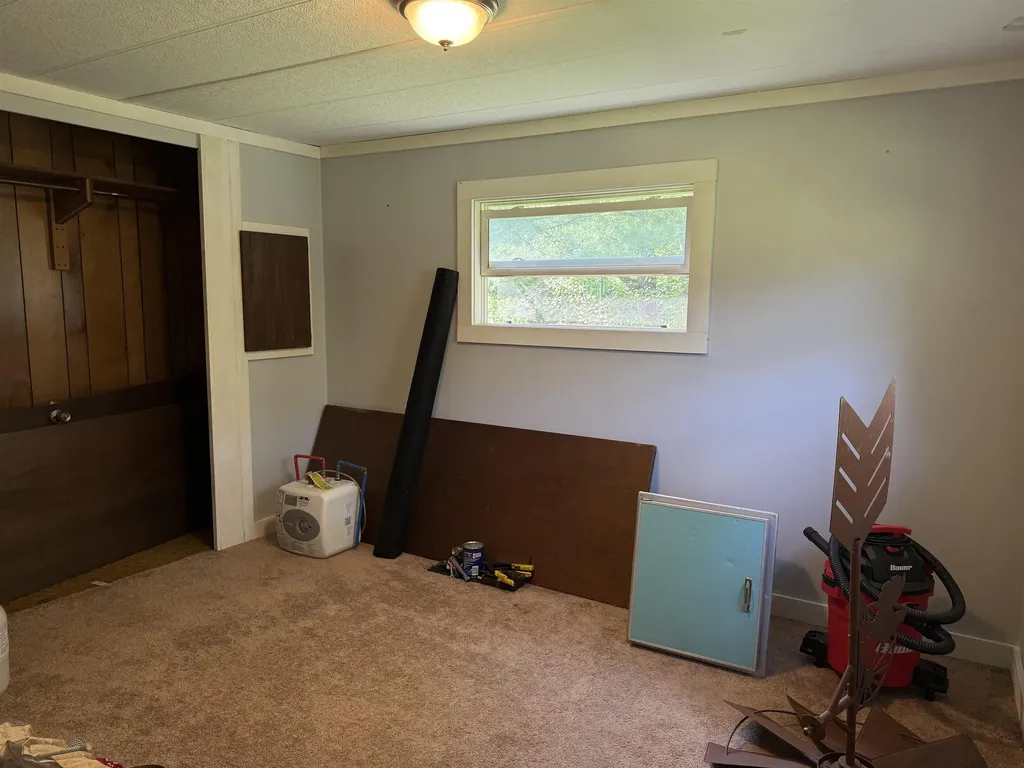 61 Davis Road Cavendish VT 05153