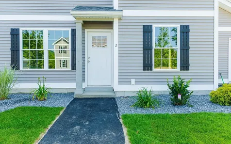 4 Liberty Lane Swanzey NH 03446