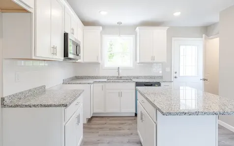 4 Liberty Lane Swanzey NH 03446