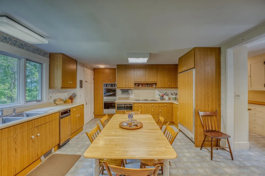 291 - 293 Blake Road Sugar Hill NH 03586