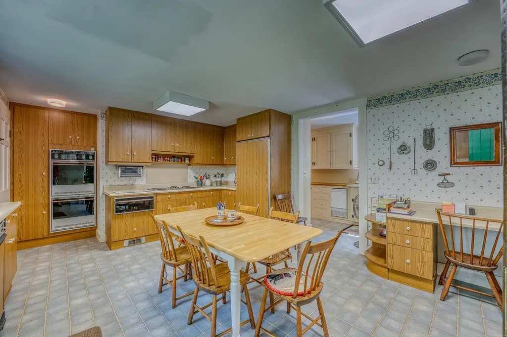 291 - 293 Blake Road Sugar Hill NH 03586