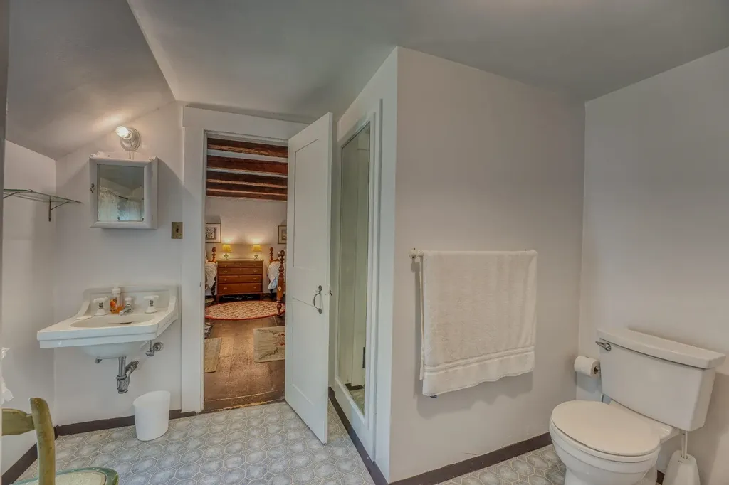 291 - 293 Blake Road Sugar Hill NH 03586