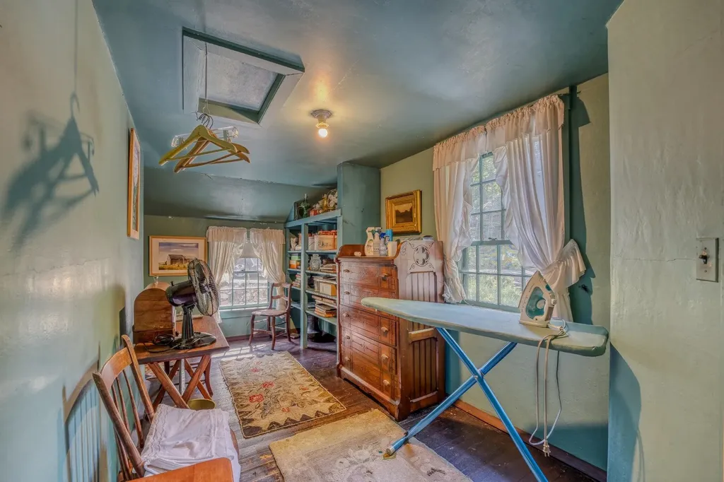 291 - 293 Blake Road Sugar Hill NH 03586