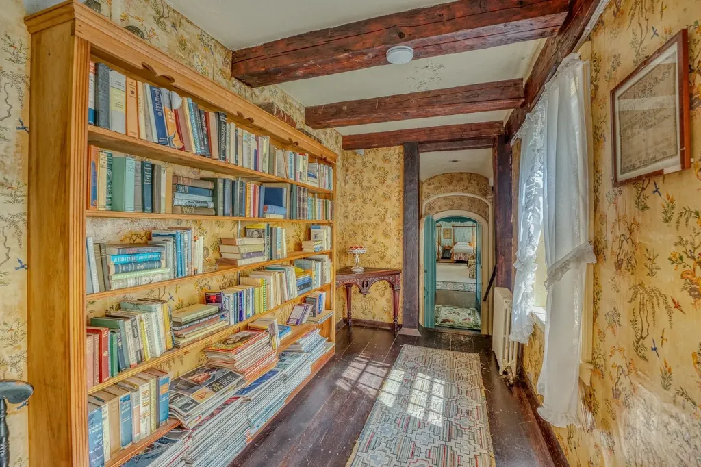 291 - 293 Blake Road Sugar Hill NH 03586