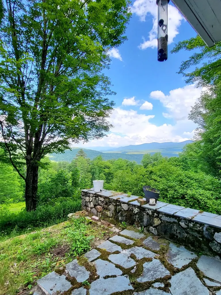 291 - 293 Blake Road Sugar Hill NH 03586