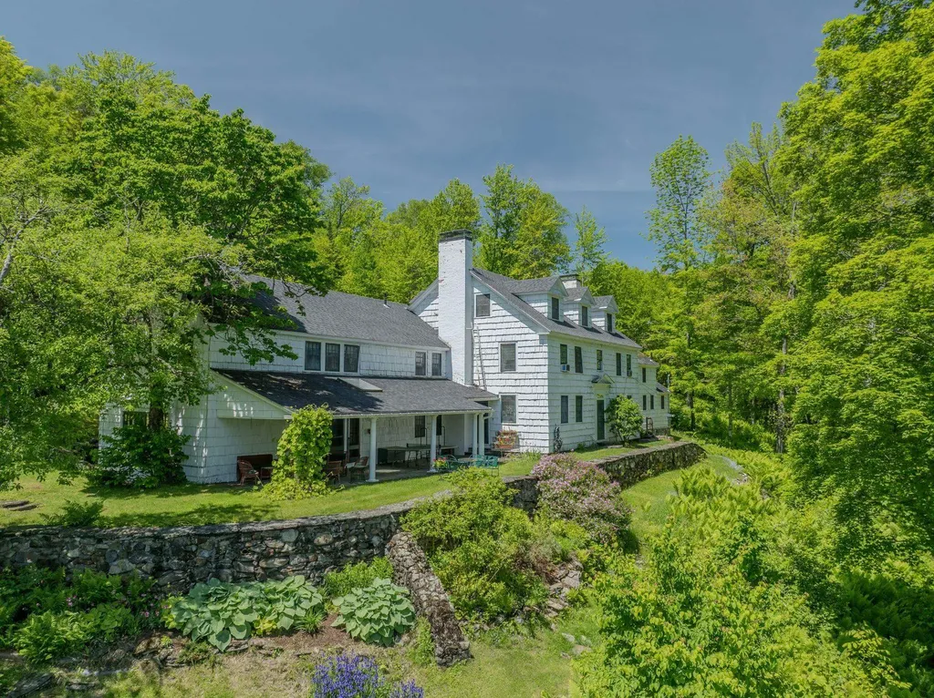 291 - 293 Blake Road Sugar Hill NH 03586