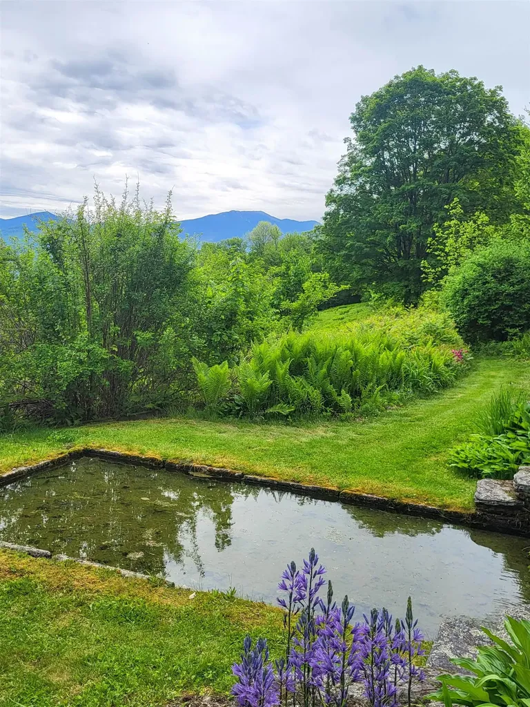 291 - 293 Blake Road Sugar Hill NH 03586