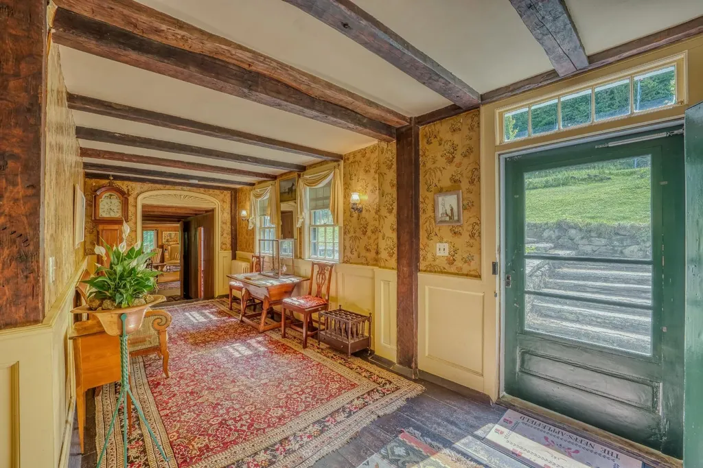 291 - 293 Blake Road Sugar Hill NH 03586