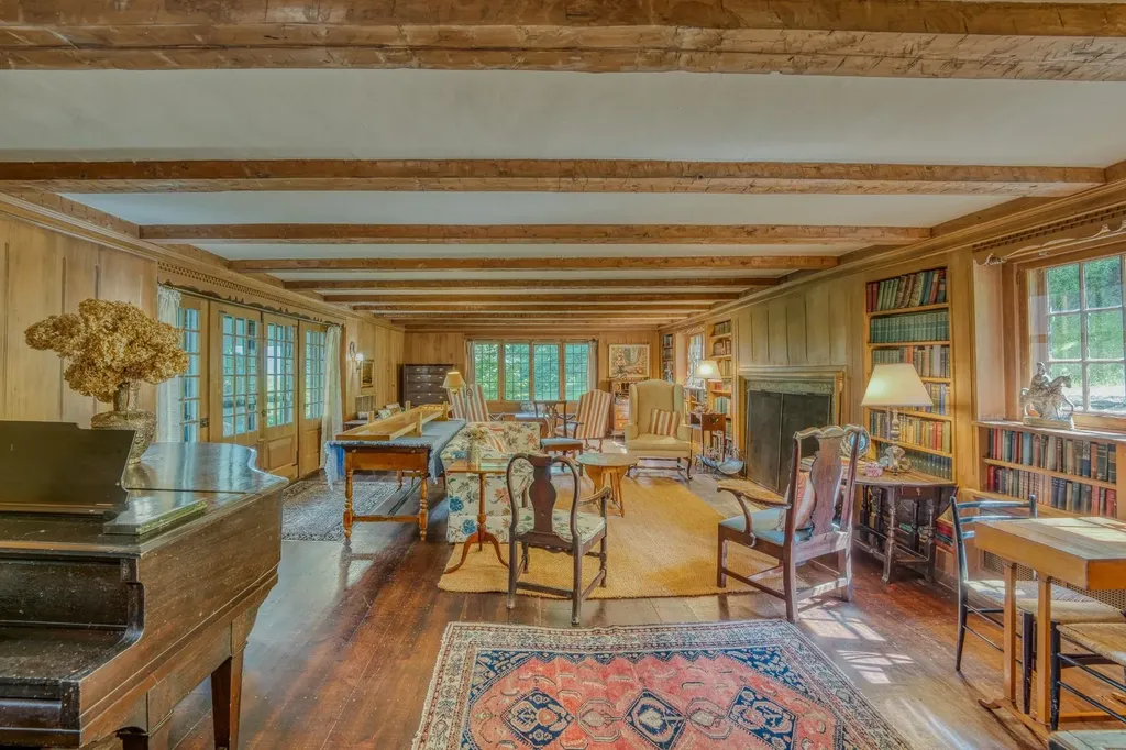 291 - 293 Blake Road Sugar Hill NH 03586