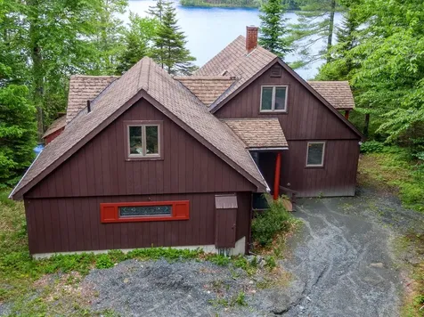 329 Forest Acres Road New London NH 03257