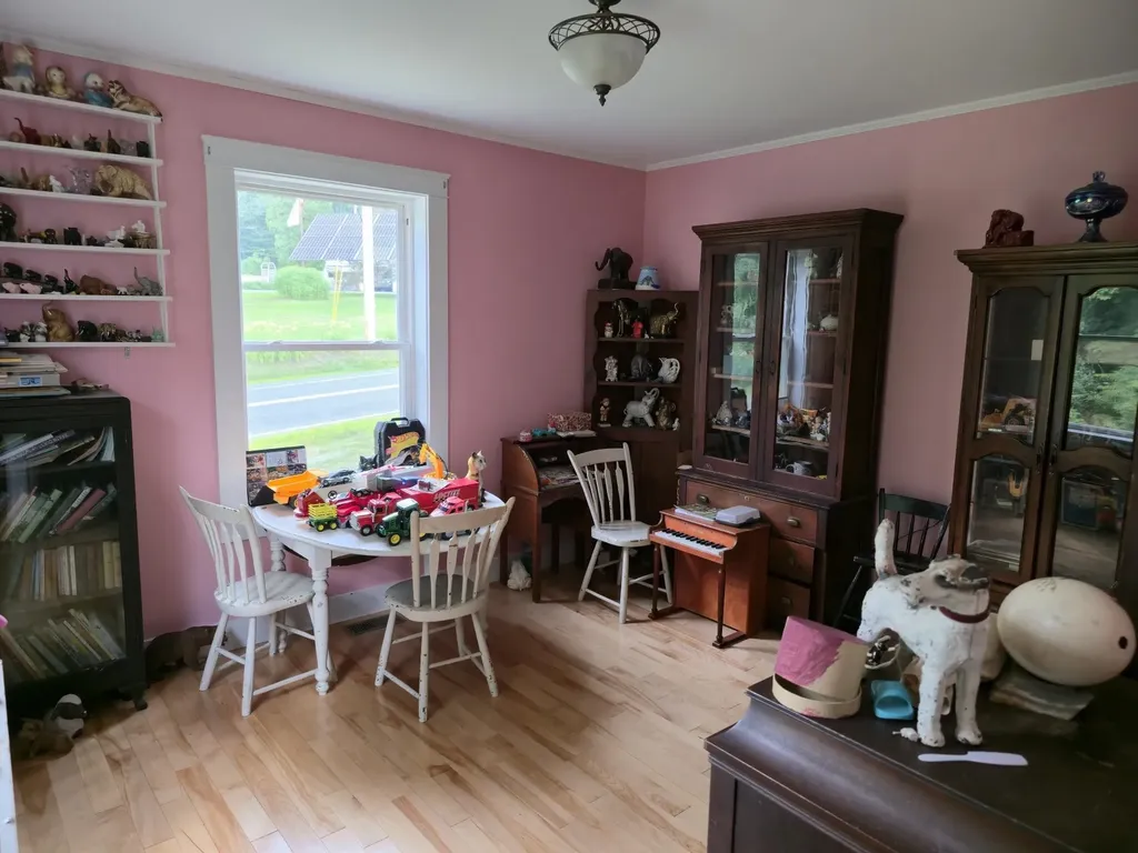 15 Old Pine Tree Cemetery Road Lebanon NH 03784