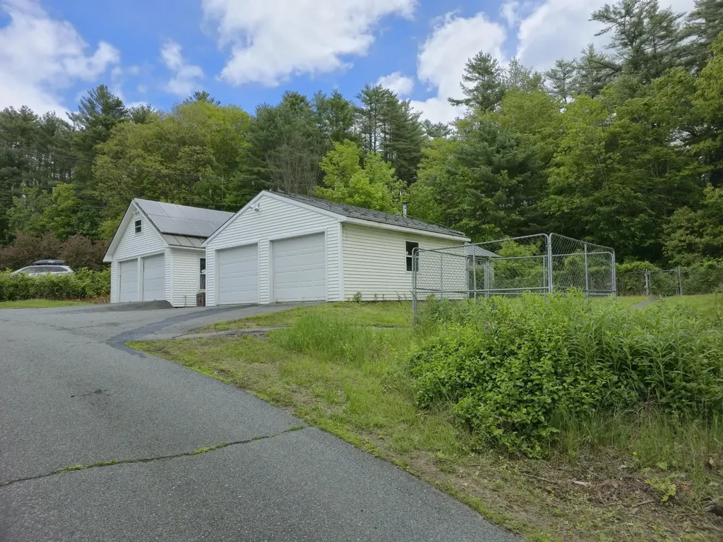 15 Old Pine Tree Cemetery Road Lebanon NH 03784
