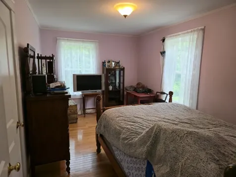 15 Old Pine Tree Cemetery Road Lebanon NH 03784