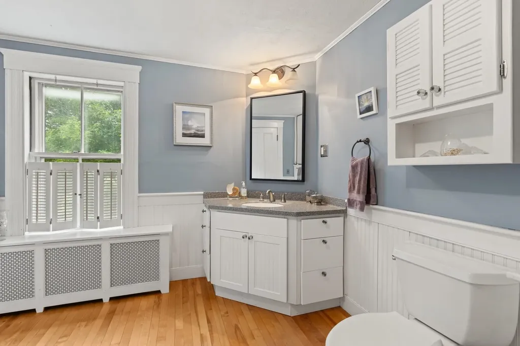 223 Atlantic Avenue North Hampton NH 03862