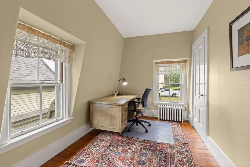 223 Atlantic Avenue North Hampton NH 03862