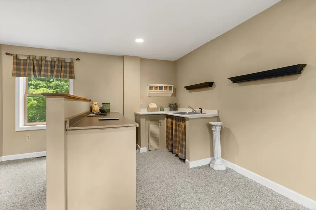 223 Atlantic Avenue North Hampton NH 03862