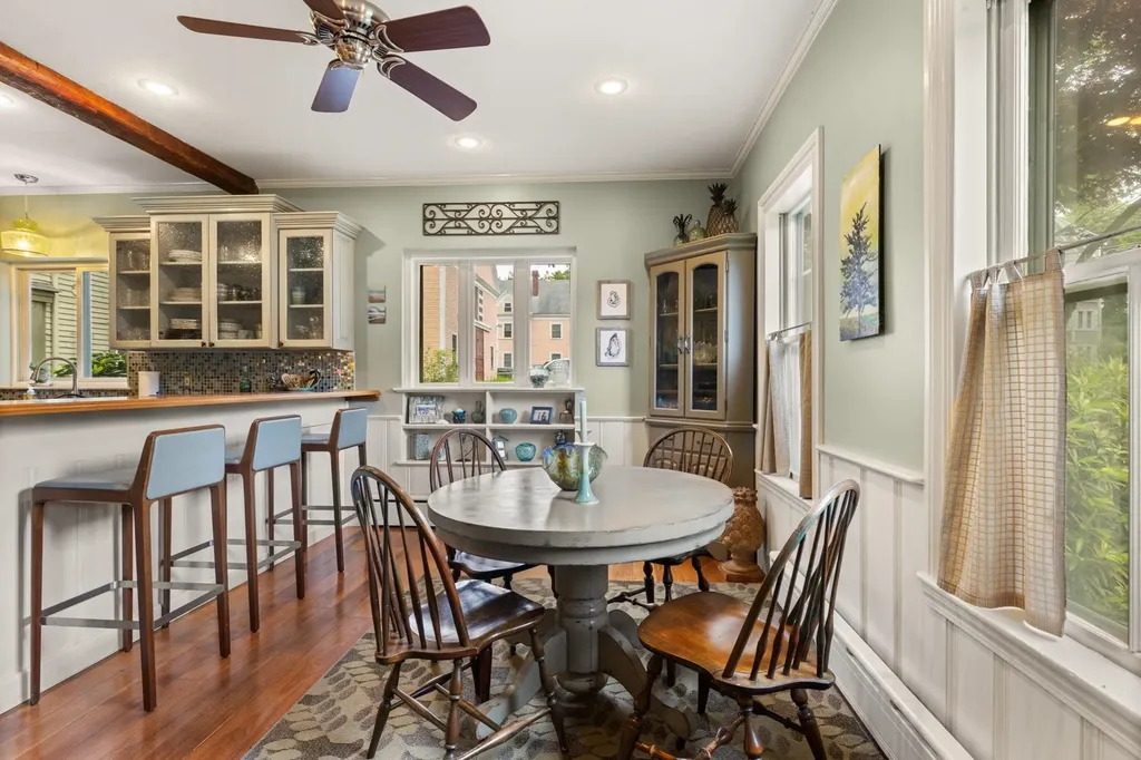 223 Atlantic Avenue North Hampton NH 03862