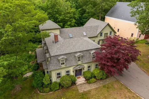 223 Atlantic Avenue North Hampton NH 03862