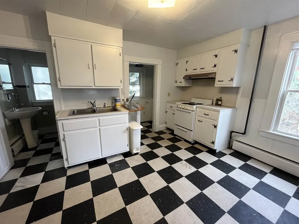 16 Germain Street Burlington VT 05401