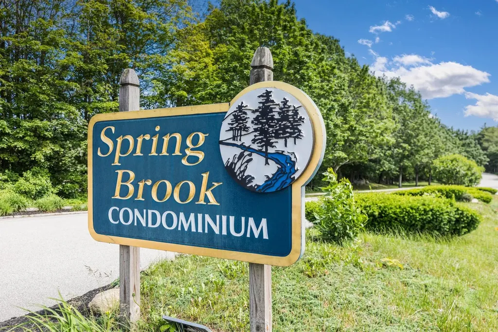 703 Springbrook Circle Portsmouth NH 03801