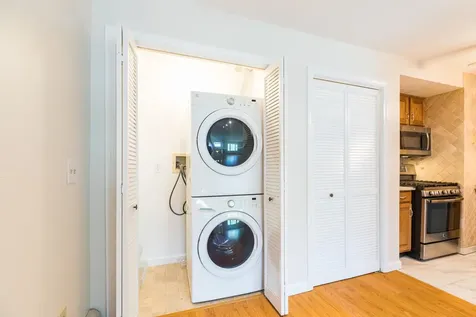 703 Springbrook Circle Portsmouth NH 03801