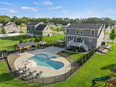 16 Daniels Drive Lee NH 03861