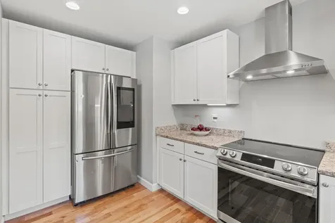 16 Daniels Drive Lee NH 03861