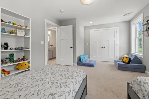 16 Daniels Drive Lee NH 03861